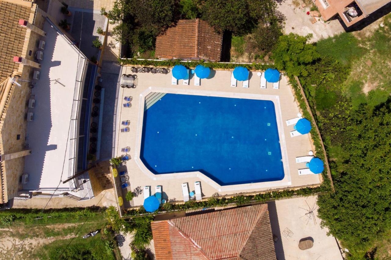 Angelo Del'Arte Estate Hotel Kanali  Luaran gambar
